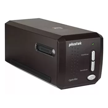 Plustek OpticFilm 8300i SilverFast SE 35mm Film and Slide Scanner
