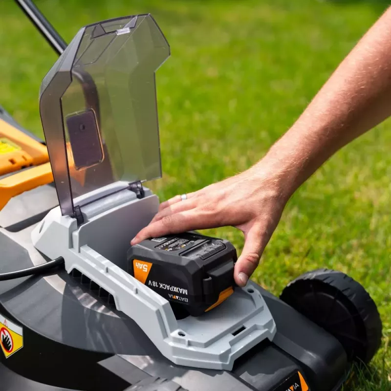 Batavia 18V Cordless Lawn Mower 32 cm - Tool Only - Max Cutting Area 200 m²