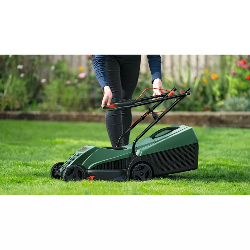 Kosiarka BOSCH EasyRotak 32-220 z 2 ostrzami