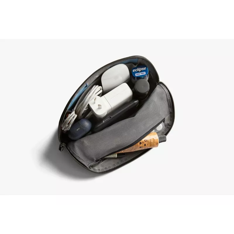 Bellroy Desk Caddy - Czarny organizer biurkowy na akcesoria mobilne