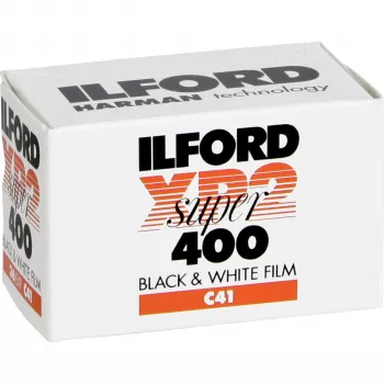 Ilford XP2 Super 135/36 Black & White Film (35mm, 36 ekspozycji, ISO 400)