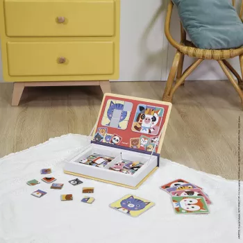 Janod Magnetibook Puzzle zwierzątka – magnetyczna książka z puzzlami