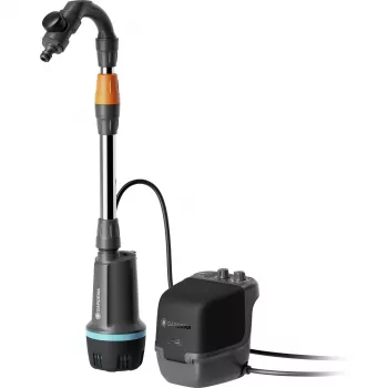 Gardena Bezprzewodowa Pompa do Beczek na Deszczówkę 2600 Comfort 18V P4A Zestaw Gotowy do Użycia (14604-20)