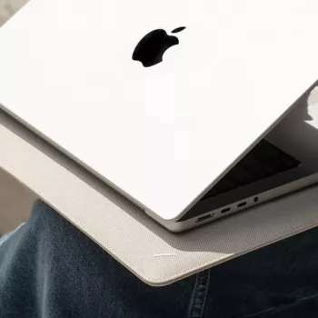 Native Union Stow Slim Sleeve do MacBook 13/14 inch - Piaskowiec