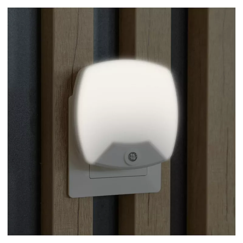 ENTAC Night Light 0.5W Square Cool White with Dusk-to-Dawn Sensor