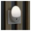ENTAC Night Light 0.5W Oval Cool White White Dusk-to-Dawn Sensor