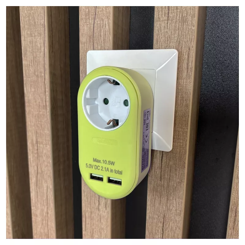 ENTAC Gniazdo adapter z 2x USB-A Lime