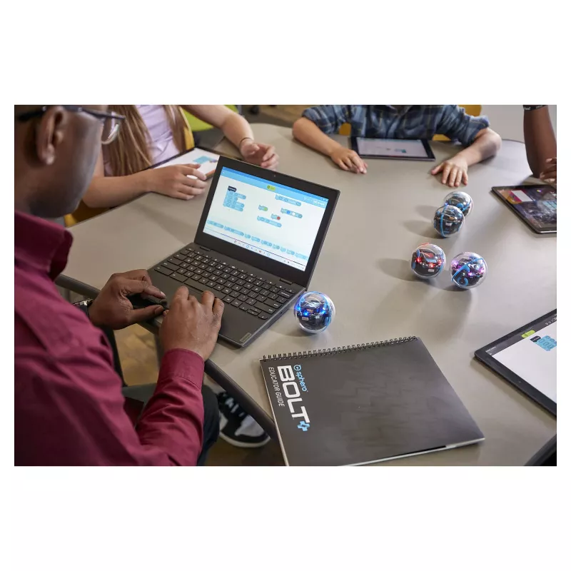 Zestaw edukacyjny robotów Sphero BOLT+ Power Pack (6 robotów)