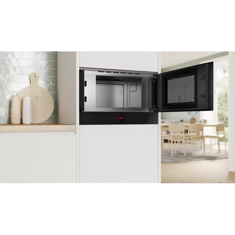 Bosch BFR9221B1 Wbudowana mikrofalówka 21L 900W Stal nierdzewna Seria 8