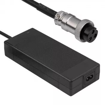 Akyga AK-EV-22 ładowarka do roweru elektrycznego, akumulatory Li-Ion 60 V (16S), 67,2 V, 2 A, 135 W, gniazdo GX16 12 mm, 1,2 m