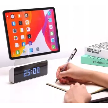 Ulanzi Pixel Clock TC001 WiFi LED Matrix Clock