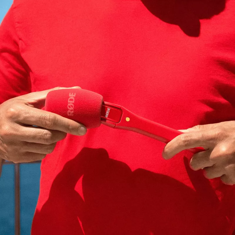 RØDE Interview Micro Handheld Adapter for Wireless GO (Red)