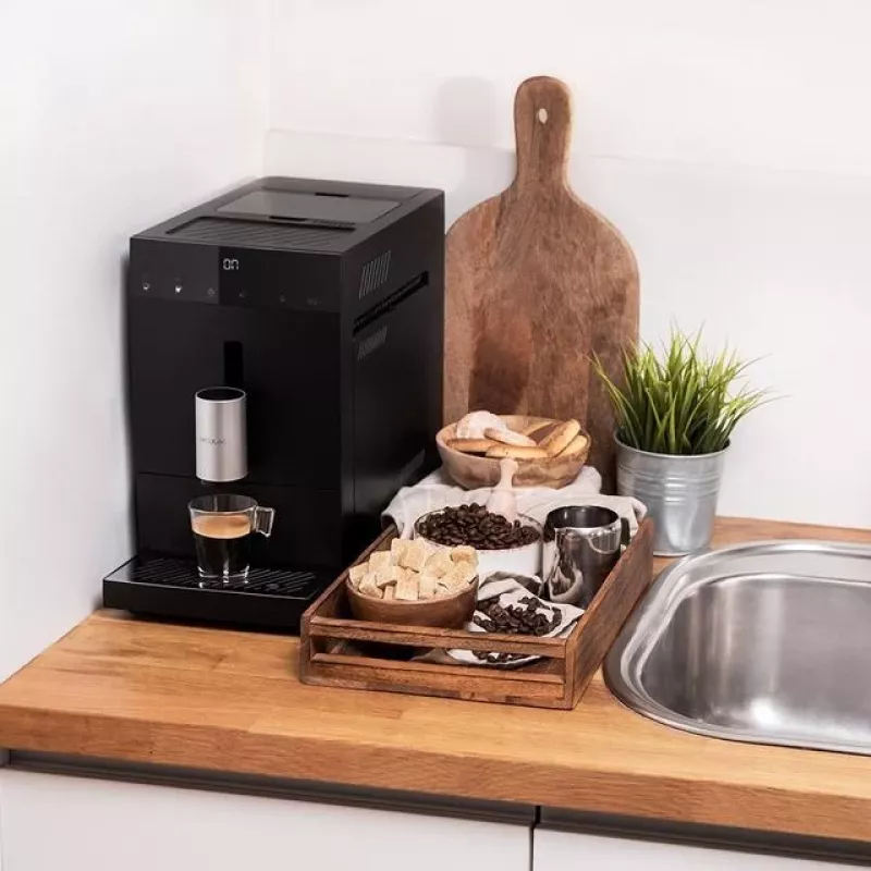 Cecotec Cremmaet Compact New ekspres do kawy | DistriNode