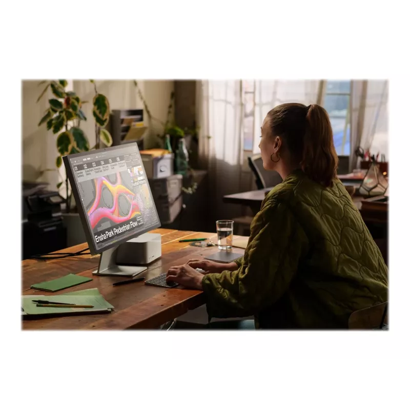 Apple Studio Display 27 inch 5K Retina Monitor Standard Glass Silver