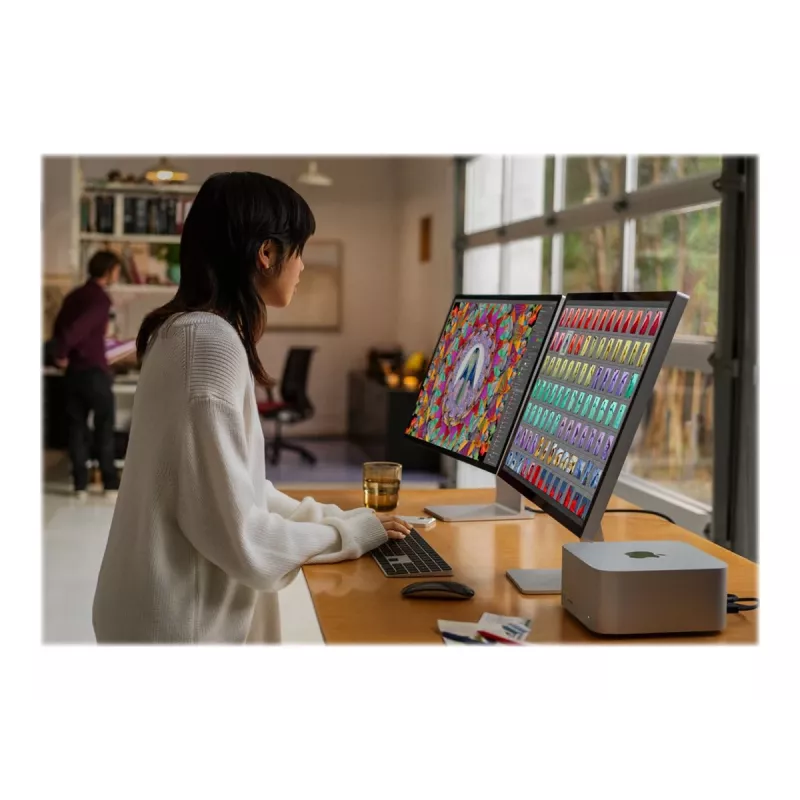 Apple Studio Display 27 inch 5K Retina Monitor Standard Glass Silver