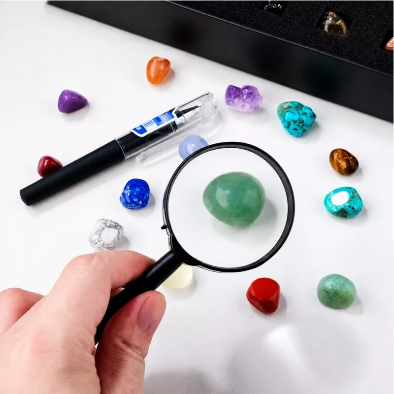 LEAN TOYS Zestaw Kamieni Mineralnych Naturalnych Kryształów z Lupą i Długopisem 43 szt.
