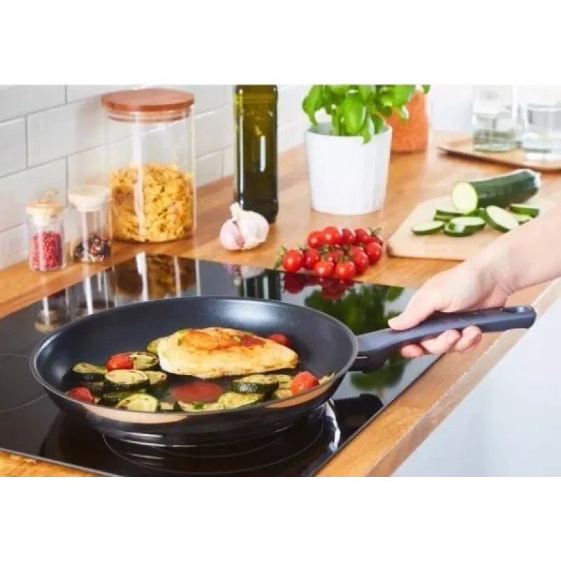 Tefal Daily Cook G7132S55 Zestaw patelni ze stali nierdzewnej 24/28 cm, tytanowa powłoka nieprzywierająca, indukcja, Thermo-Signal