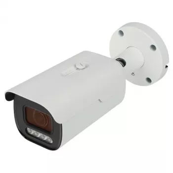 8MP 4K UHD Pełnokolorowa motorowana zmiennoogniskowa kamera IP typu bullet z analityką AI, PoE, IP67, obiektyw 2.7-13.5mm