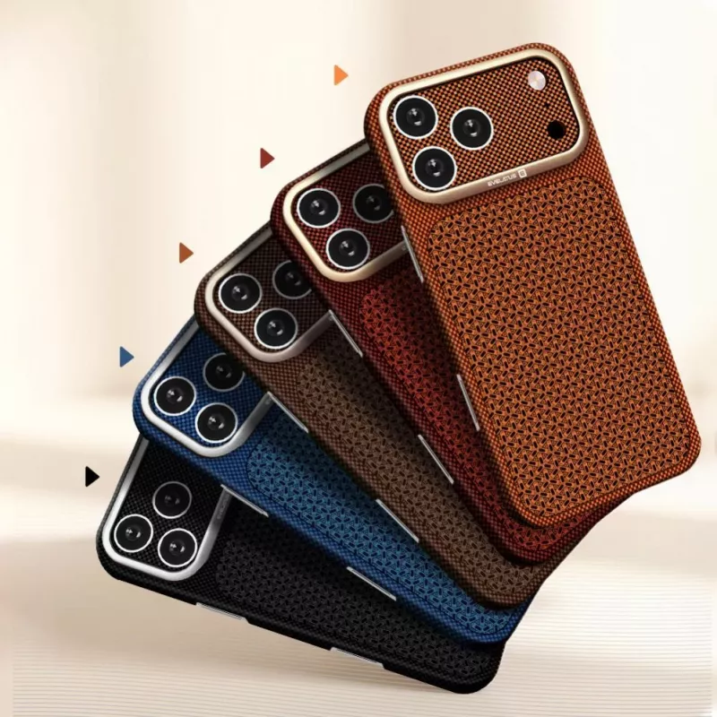 Evelatus Apple iPhone 17 Pro Max Carbon Premium Edition MagSafe etui Zielony