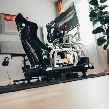 Oplite Cockpit Chassis R8 Fury White Rama symulatora wyścigowego