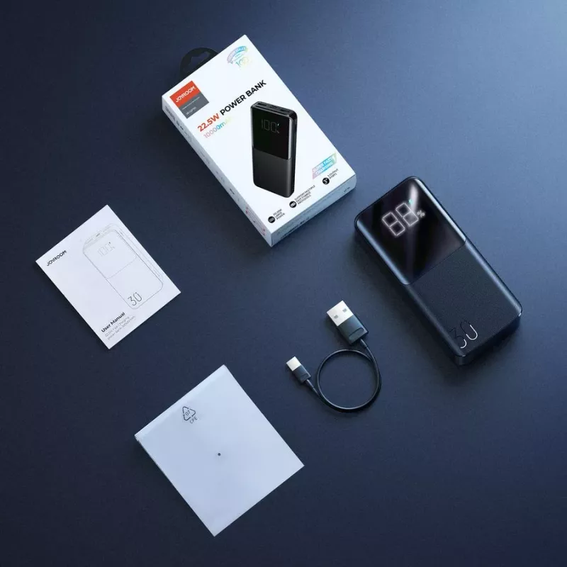 JOYROOM JR-QP193 30000 mAh 22,5W Power Bank z wyświetlaczem cyfrowym, PD3.0/QC3.0, 3 wyjścia (2 USB-A + 1 USB-C), 2 wejścia (USB-C + Micro USB), czarny