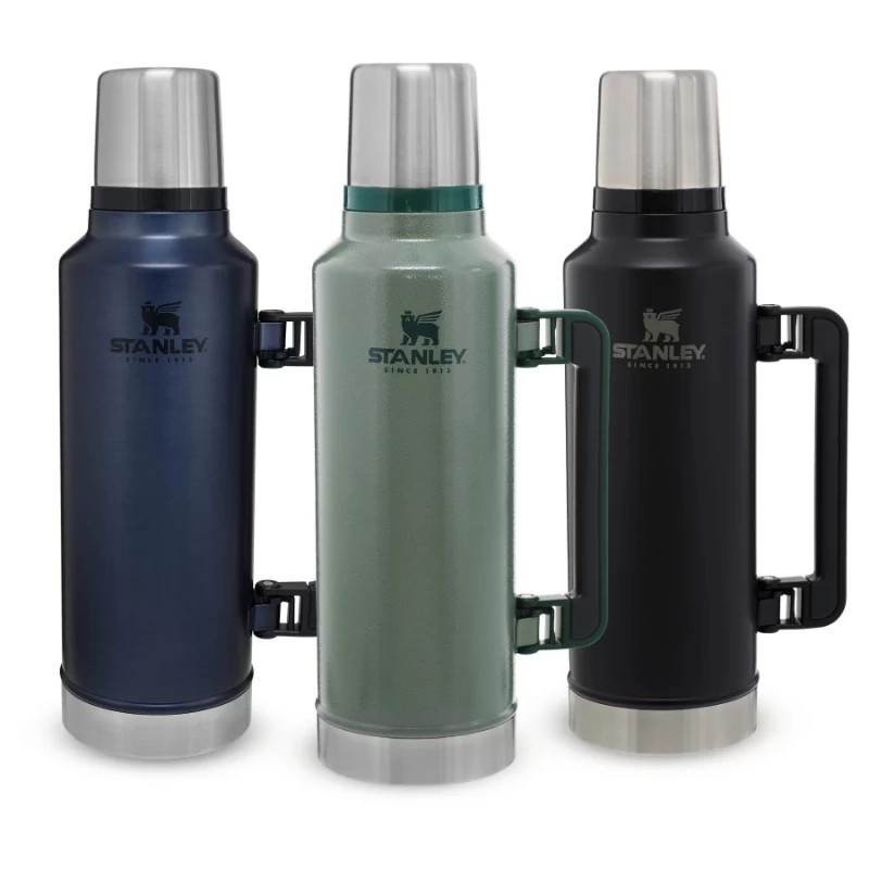 STANLEY Termos The Legendary Classic Bottle 1,9L matowy czarny