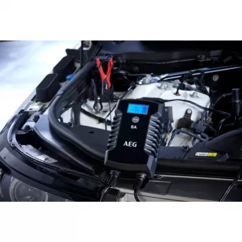 AEG LD8 10618 Ładowarka do akumulatorów samochodowych 12V/24V 8A/4A Automatyczna