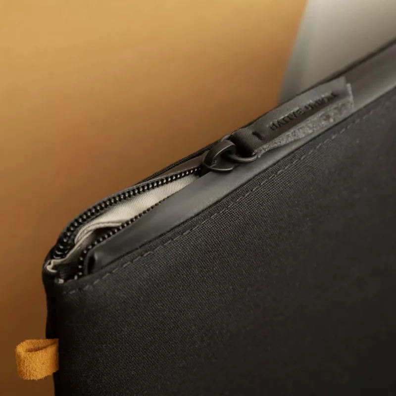 Etui Native Union W.F.A na MacBook Pro 16 / MacBook Air 15 – Slate Green