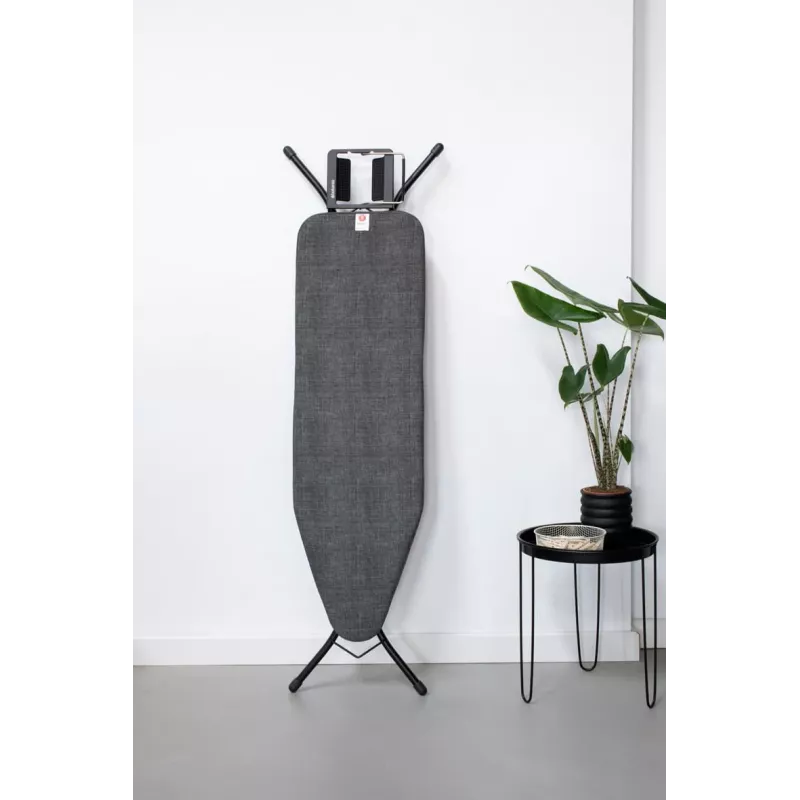 Pokrowiec na deskę do prasowania Brabantia Denim Black, rozmiar B, 124x38 cm, wyściółka 8mm