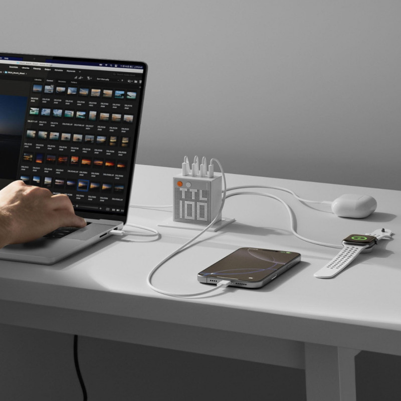 Ładowarka SHARGE Pixel 100 GaN, 100W, 3x USB-C, 1x USB-A – biała