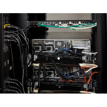 APC KVM 2G Moduł serwerowy, HDMI z wirtualnymi nośnikami i CAC