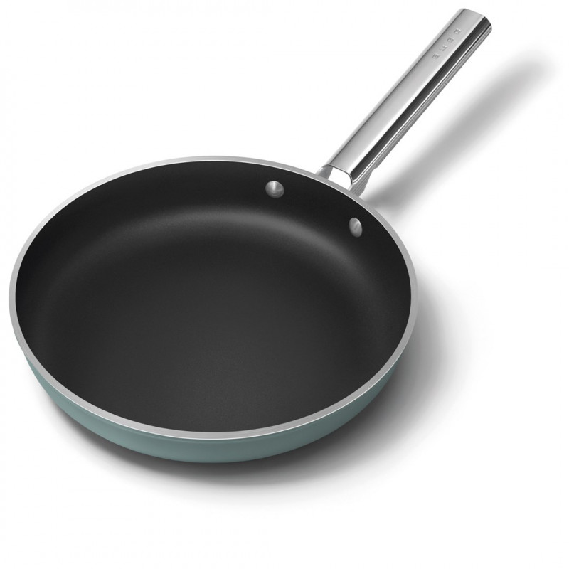 Patelnia Smeg FPF2802EGM, 28 cm, ceramiczna, stalowy uchwyt, szmaragdowa zieleń