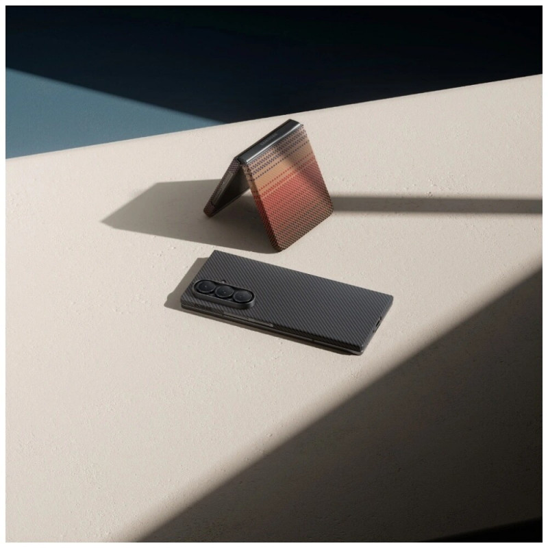 Etui PITAKA Ultra-Slim MagSafe dla Samsung Galaxy Z Fold7, czarno-szare