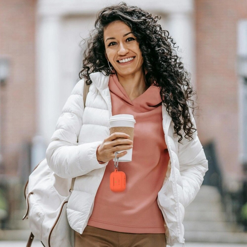 Etui z silikonowym haczykiem Tech-Protect do Apple AirPods Pro 1 / 2, Cafe Latte