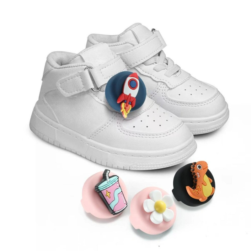 Tech-Protect Smooth For Kids silikonowe etui dla dzieci na Apple AirTag 1 / 2, kolorowe (4 szt.)