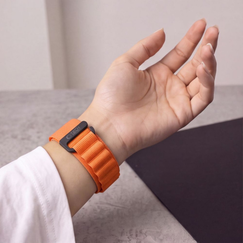 Pasek do zegarka Tech-Protect Nylon Pro THP6032 dla Garmin Fenix 5X / 5X Plus / 6X / 6X Pro / 7X / 8 / 8 Pro / 9 / 9 Pro (47 mm), pomarańczowy