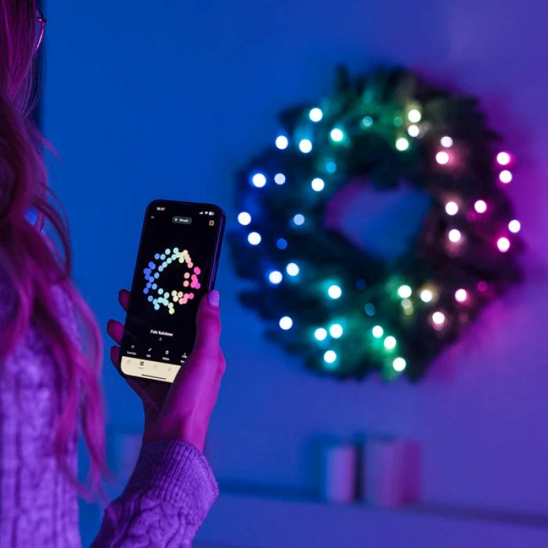 Wieniec Twinkly z 50 diodami RGB LED, zielony przewód, wtyk typu C, 60 cm
