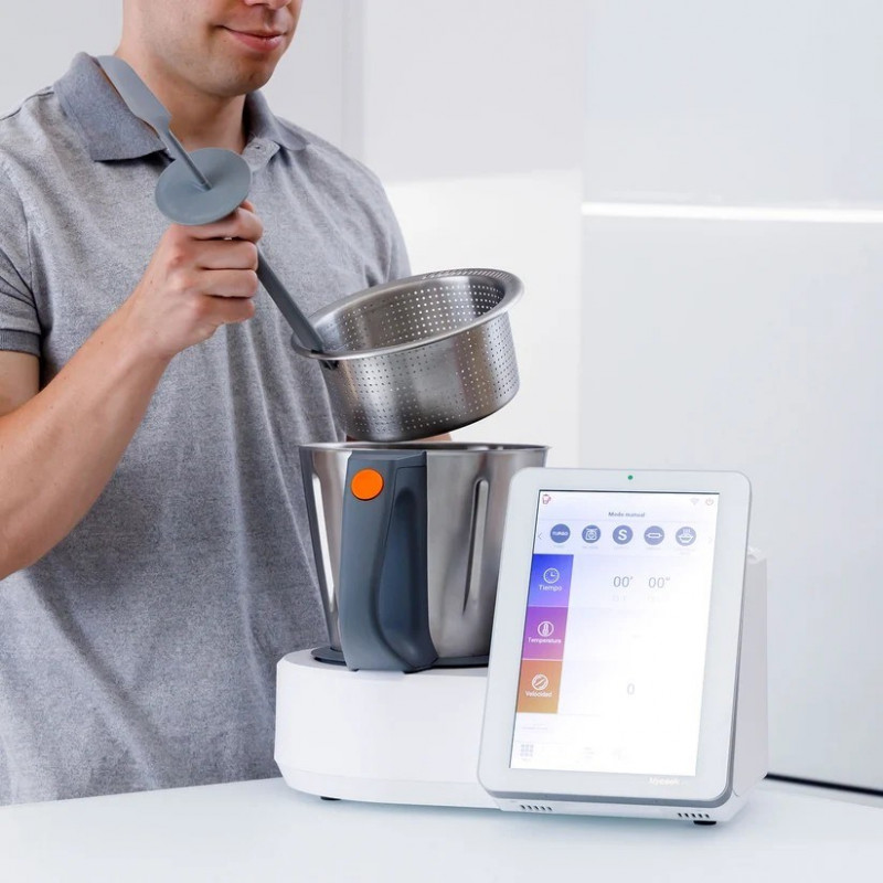 Robot kuchenny wielofunkcyjny Taurus MyCook Next