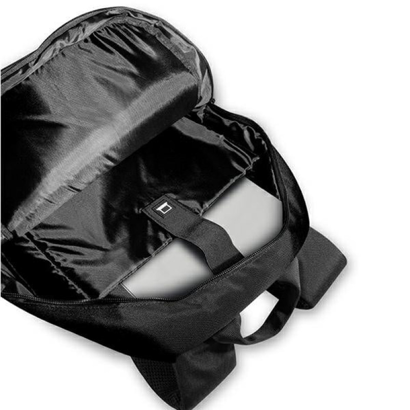 Plecak BMW BMBP15COCARTCBK 16", Carbon Tricolor, czarny