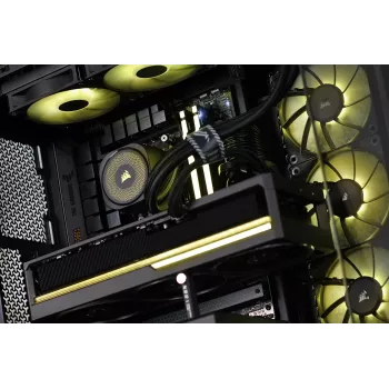 Actina PC AMD Ryzen 7 9800X3D 32 GB DDR5-SDRAM 2 TB SSD NVIDIA GeForce RTX 5080 Midi Tower Czarny