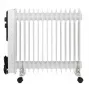 Adler AD 7819 Olejowy grzejnik radiatorowy, 2000W, 9 żeberek, 3 poziomy grzania, termostat regulowany, ochrona przed przegrzaniem, wbudowane kółka, biały/szary