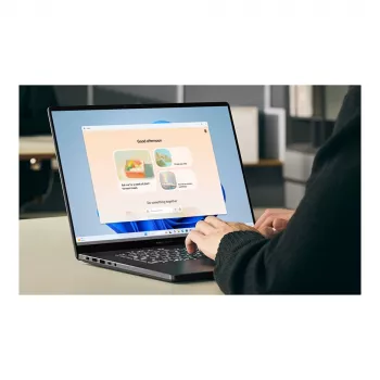 ASUS ROG Zephyrus G16 GU606AP-TB042W Laptop gamingowy, 16 cali 2.5K OLED 240Hz, Intel Core Ultra 9 185H, NVIDIA GeForce RTX 5070 8GB, 32GB RAM, 1TB SSD, Windows 11 Home