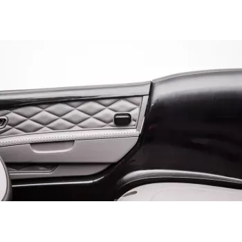 Samochód na baterie Bentley Mulsanne Czarny 10546 Lean Toys