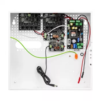 BCS UPS/IP8/E-S Zasilacz awaryjny do kamer IP, 8 portów PoE, budżet PoE 120W, 2x akumulator 12V/7Ah