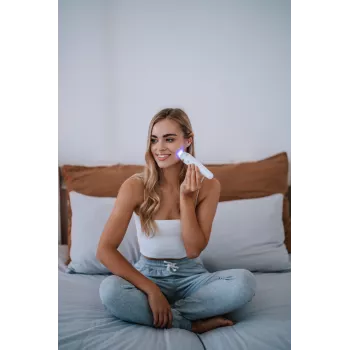 Beautifly Glossy Acne Young Sonic Facial Cleansing Brush z Niebieską Terapią LED i Funkcją Ogrzewania, Rose Gold/Różowy