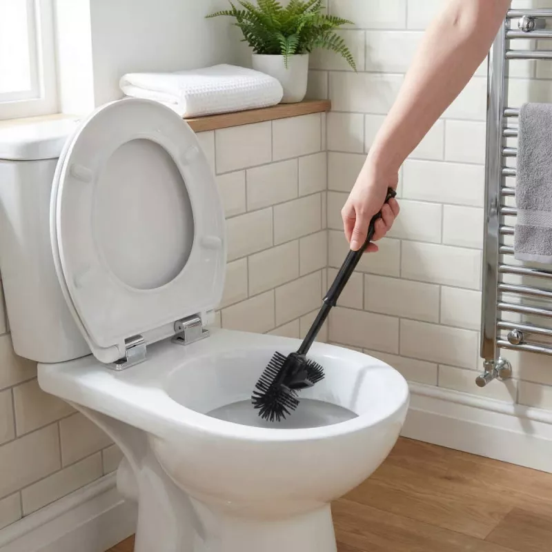 Beldray LA084538BLKPEU7 Zestaw szczotki do toalety z antybakteryjnym uchwytem - Czarny