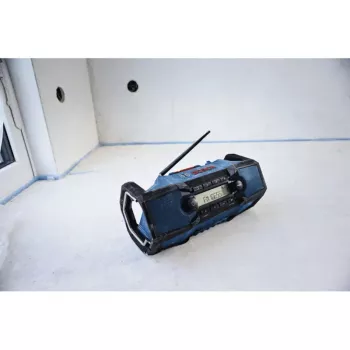BOSCH HEAVY DUTY GPB18V-3C Professional Bluetooth FM Radio (Niebieski/Czarny, samo urządzenie)