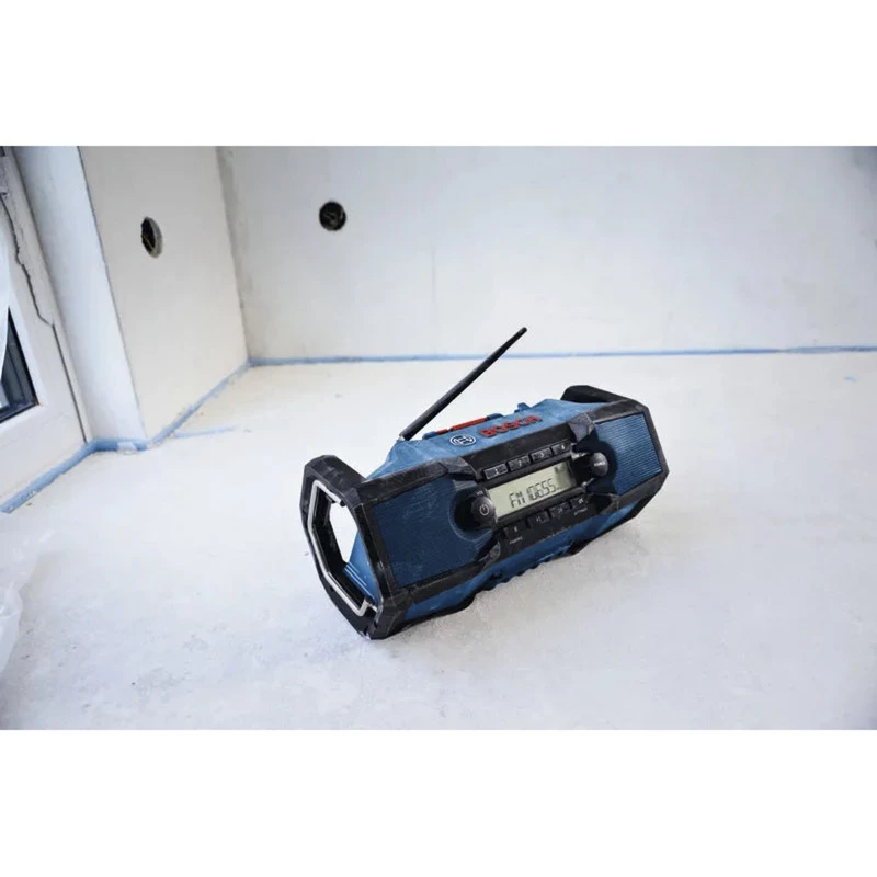 BOSCH HEAVY DUTY GPB18V-3C Professional Bluetooth FM Radio (Niebieski/Czarny, samo urządzenie)