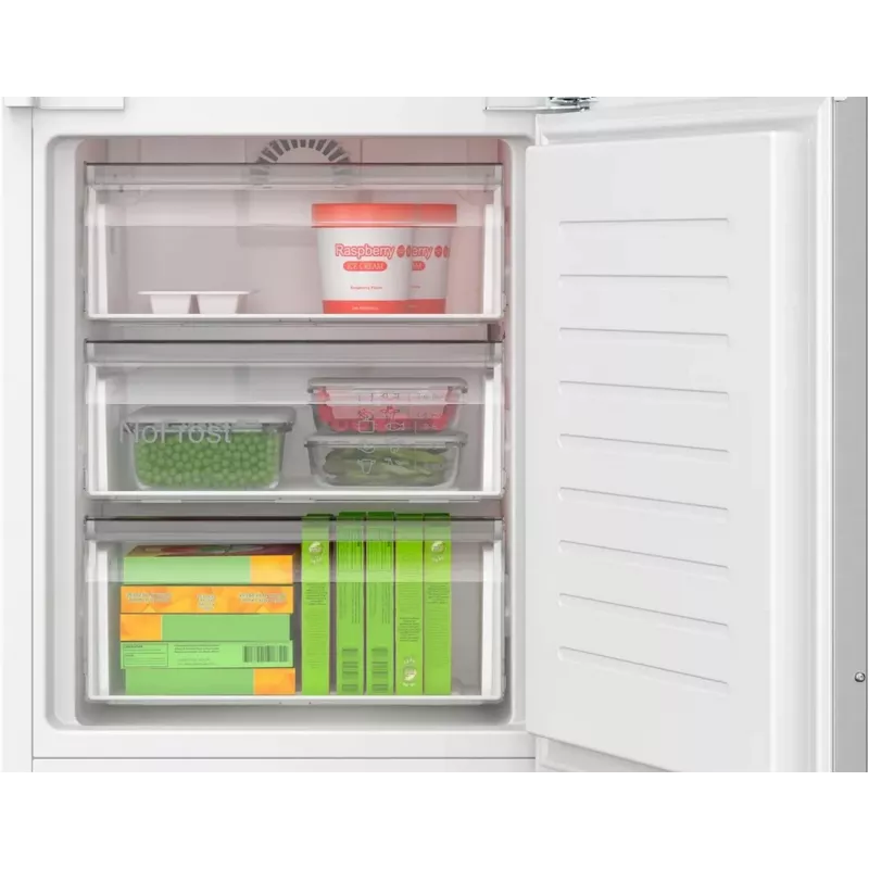 Bosch KIN96SFD0 W pełni zabudowana lodówko-zamrażarka z VitaFresh pro 0°C, NoFrost, 387L, klasa energetyczna D, 35 dB