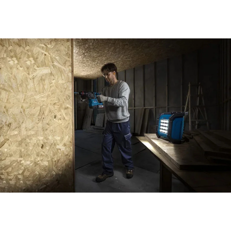 Bosch Professional GLI 18V-1500 Bezprzewodowa Lampa Robocza (Niebiesko-Czarna, samo narzędzie)
